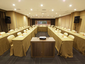 sewa meeting room jakarta
